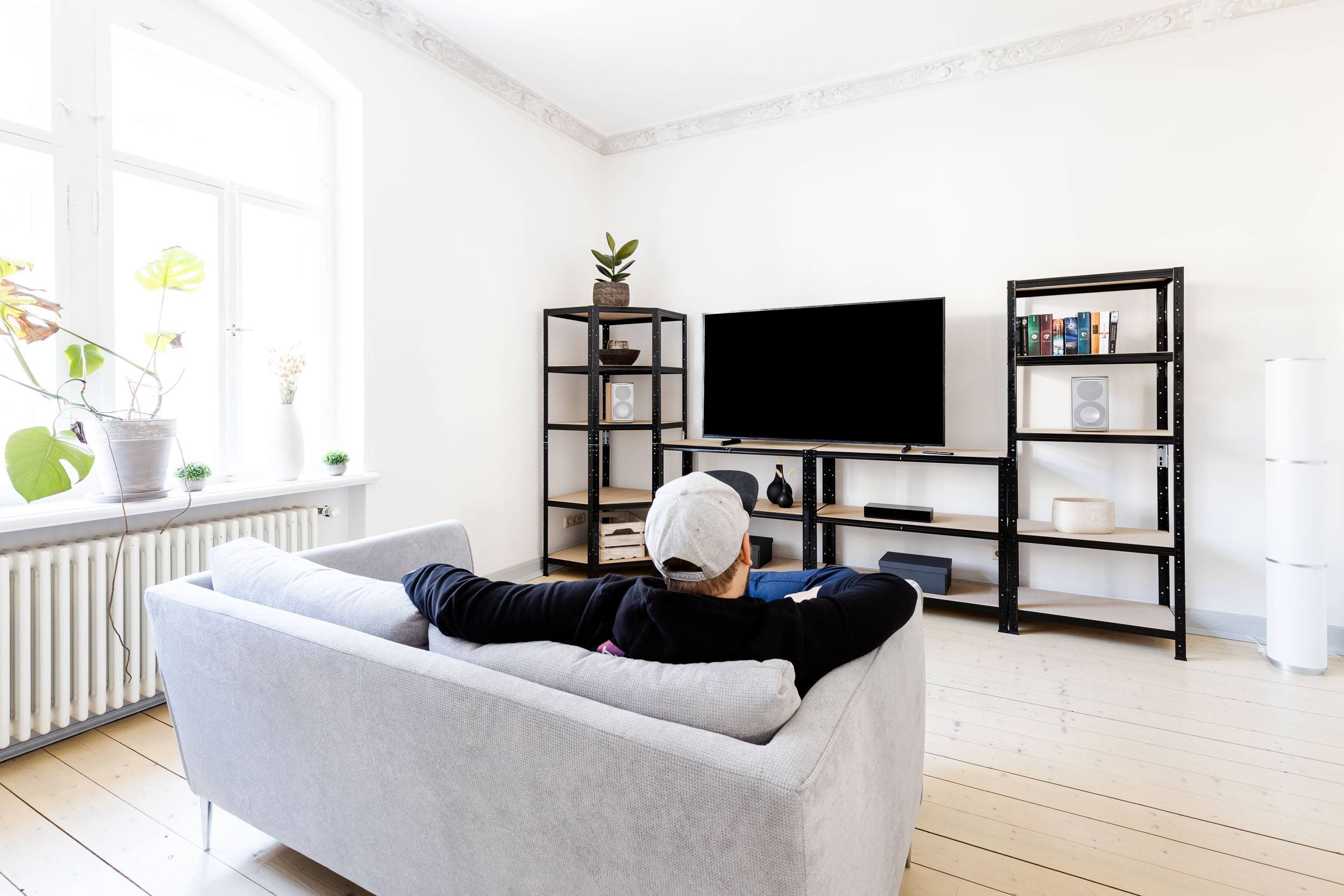 Policový regál antracit